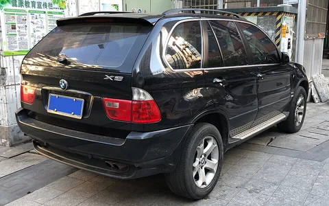 I (E53) Facelift