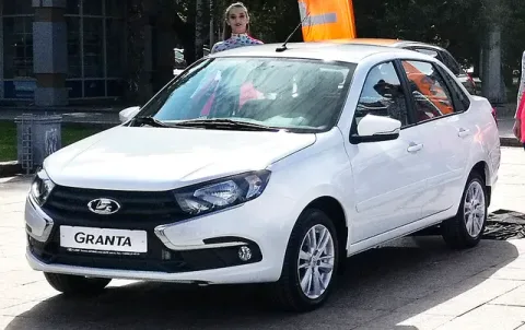 1st gen (facelift)