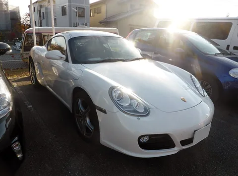 987C